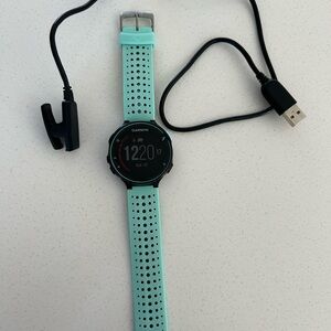 Garmin Forerunner 235 Smartwatch - Mint Green